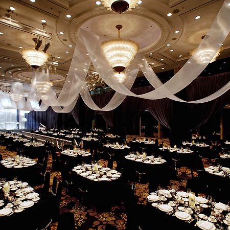 Отель Millennium Hilton Сеул Ресторан фото
