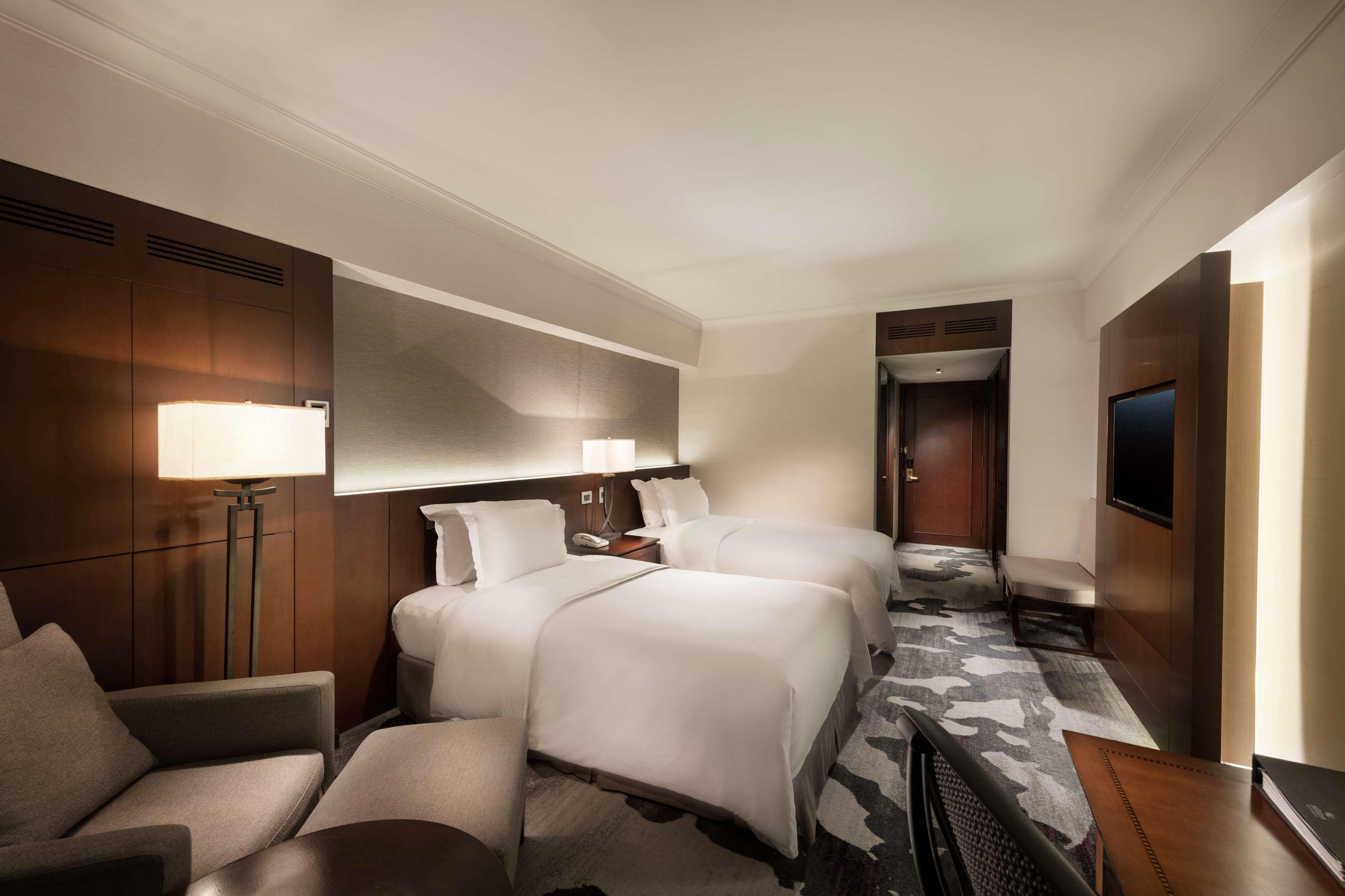 Отель Millennium Hilton Сеул Экстерьер фото